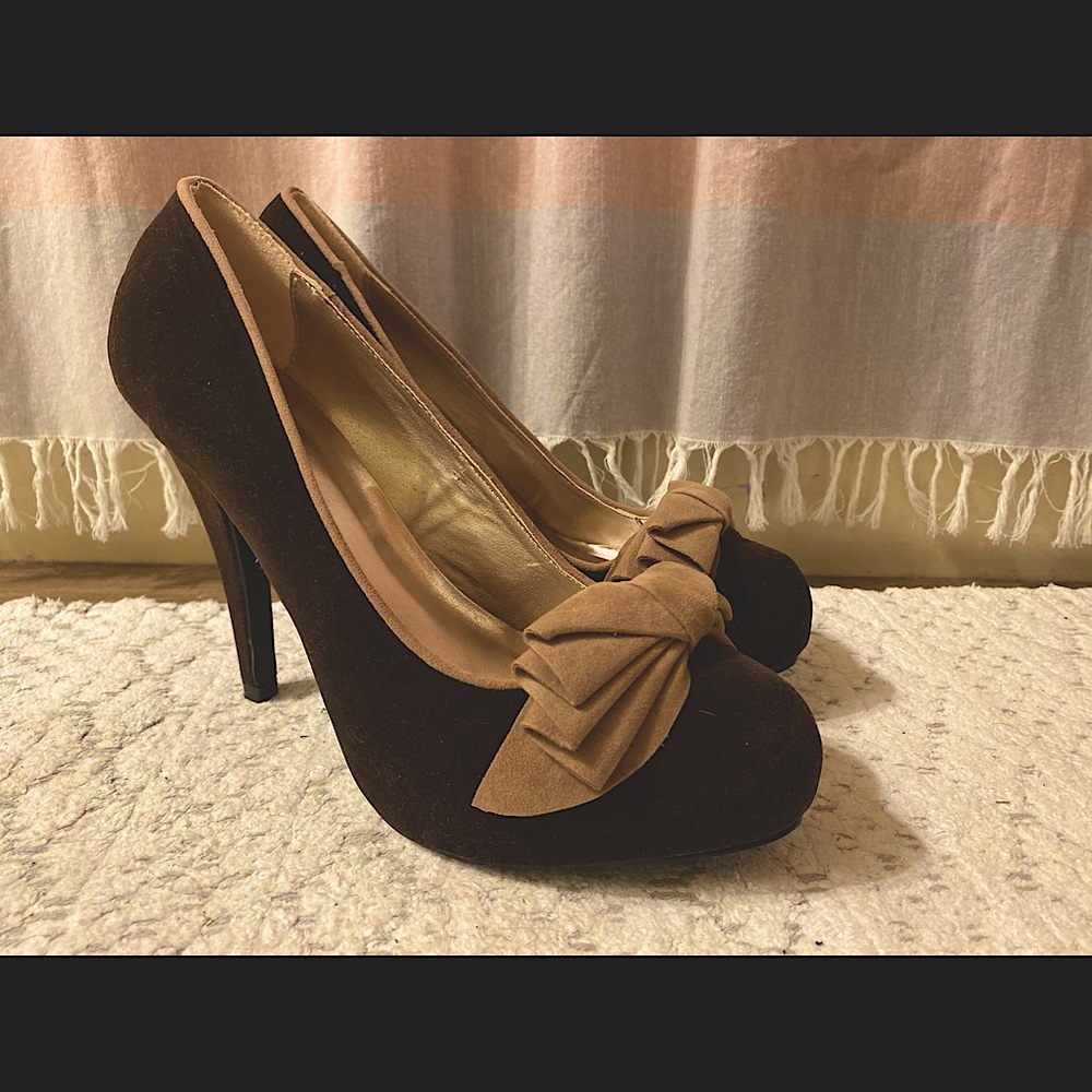 brown bow velvet heels